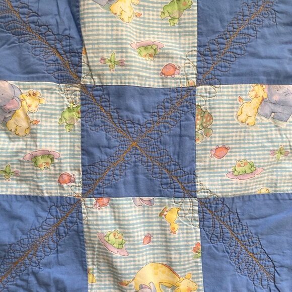 Vintage Baby Quilt Blanket Animals Blue Frog Turtle 53 1/2 x 51 Handmade Cover - Picture 5 of 14